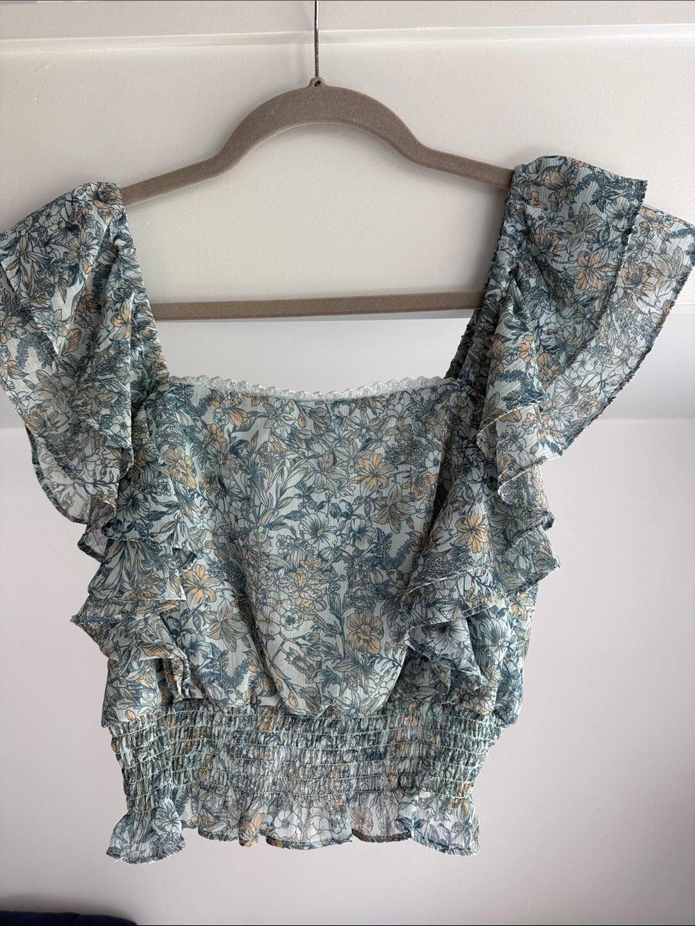 Chelsea & Violet Floral Ruffle Crop Top in Sage Green and Cream